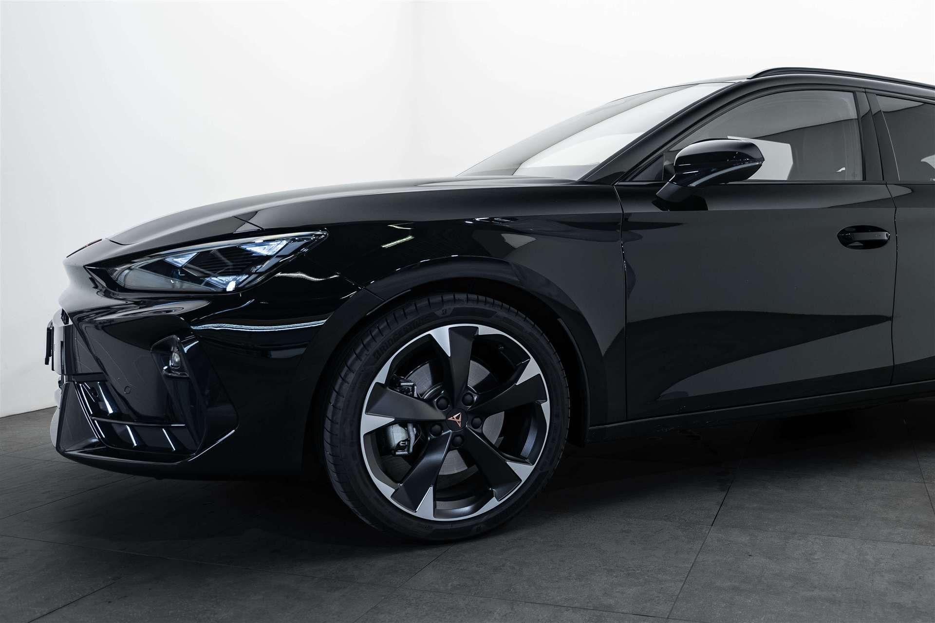 CUPRA LEON ST 2.0 TDi DSG-Automat-image-1