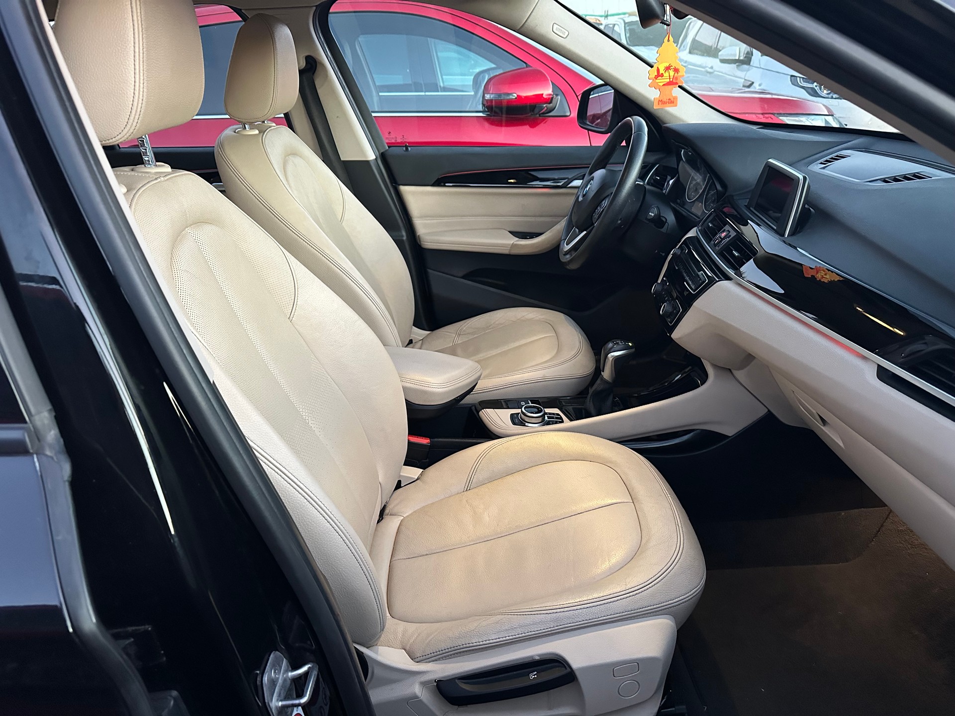 BMW X1 sDrive 18d Steptronic-image-9
