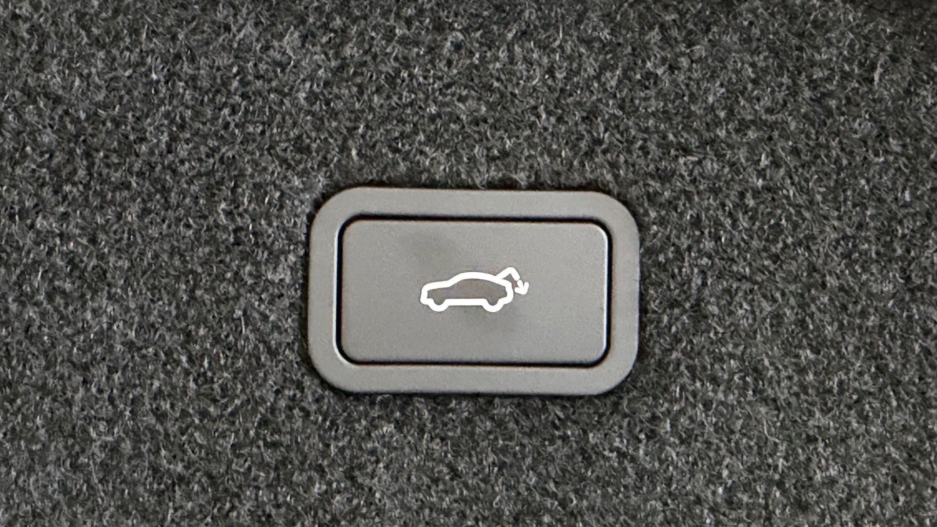POLESTAR 4 Long Range Single Motor Prim-image-15