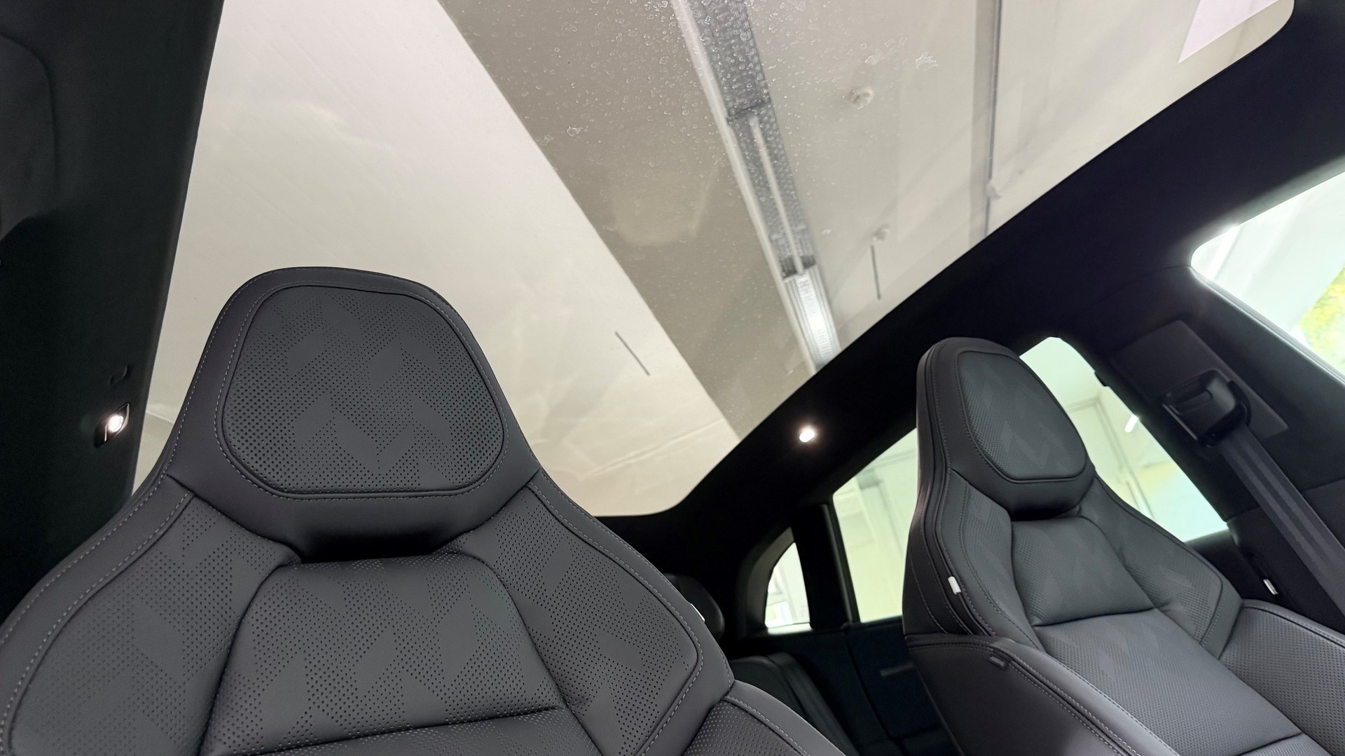 POLESTAR 4 Long Range Single Motor Prim-image-11