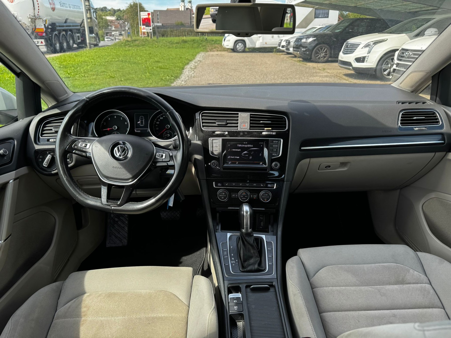 VW Golf 1.4 TSI Highline DSG-image-8
