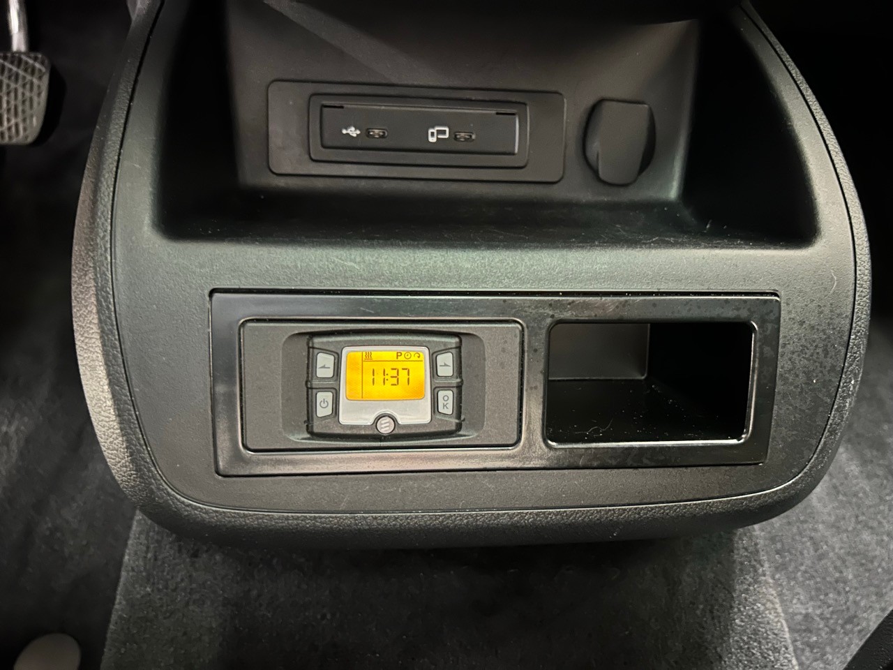 MERCEDES-BENZ Marco Polo Horizon 300 d 4M Automat-image-11