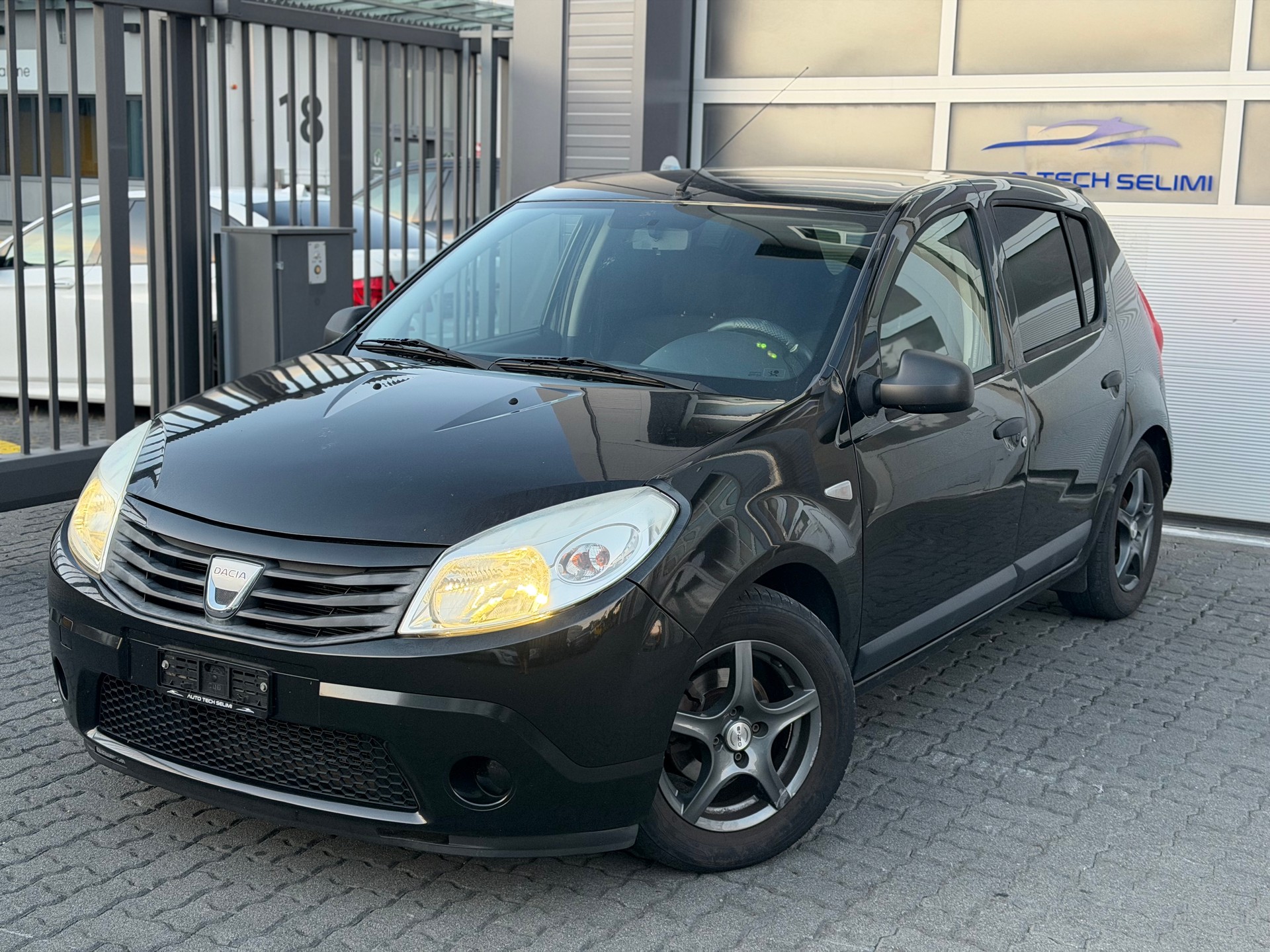 DACIA Sandero 1.2 Ambiance