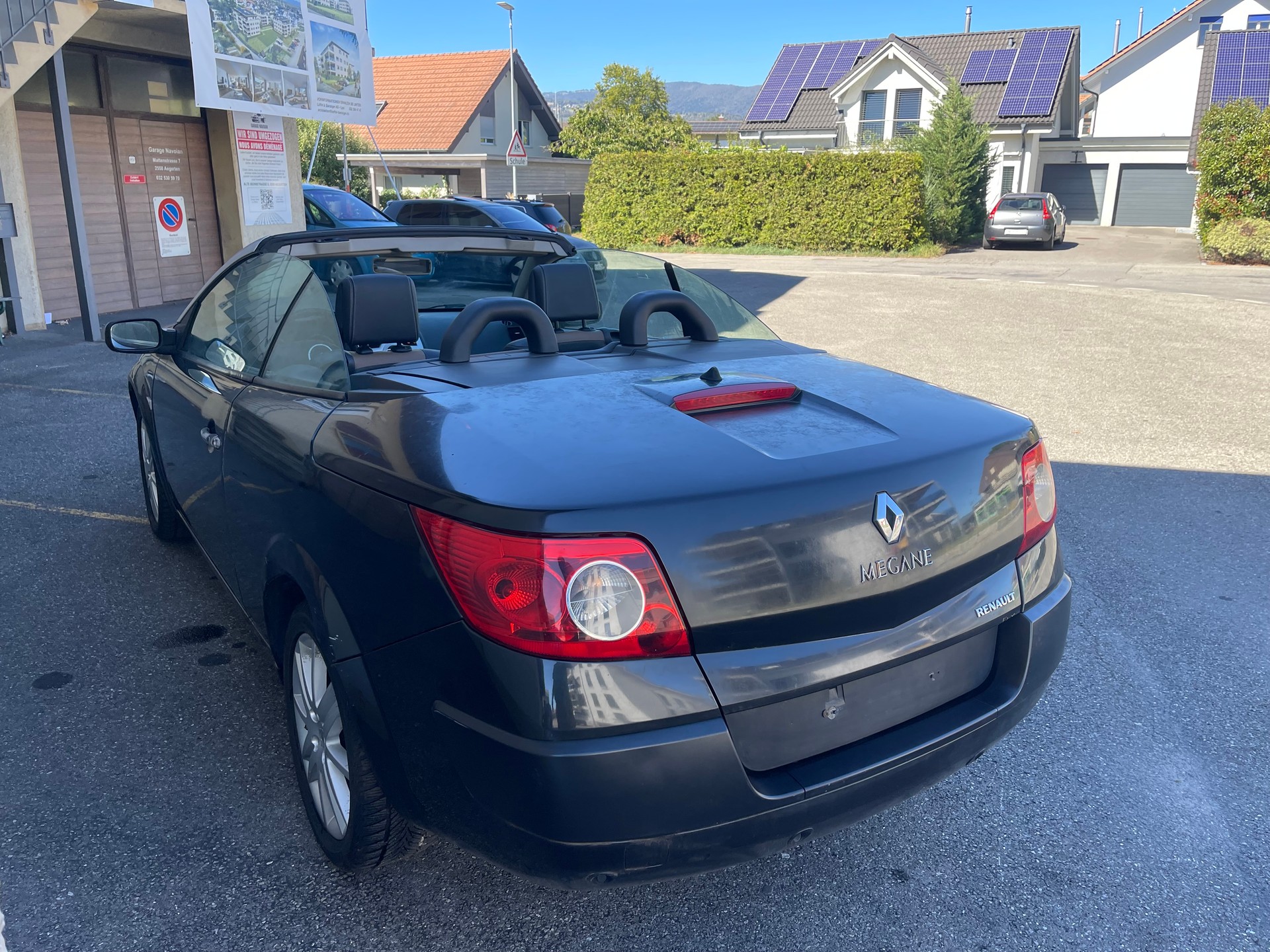RENAULT Mégane C-C 2.0 16V T Privilège Luxe-image-5