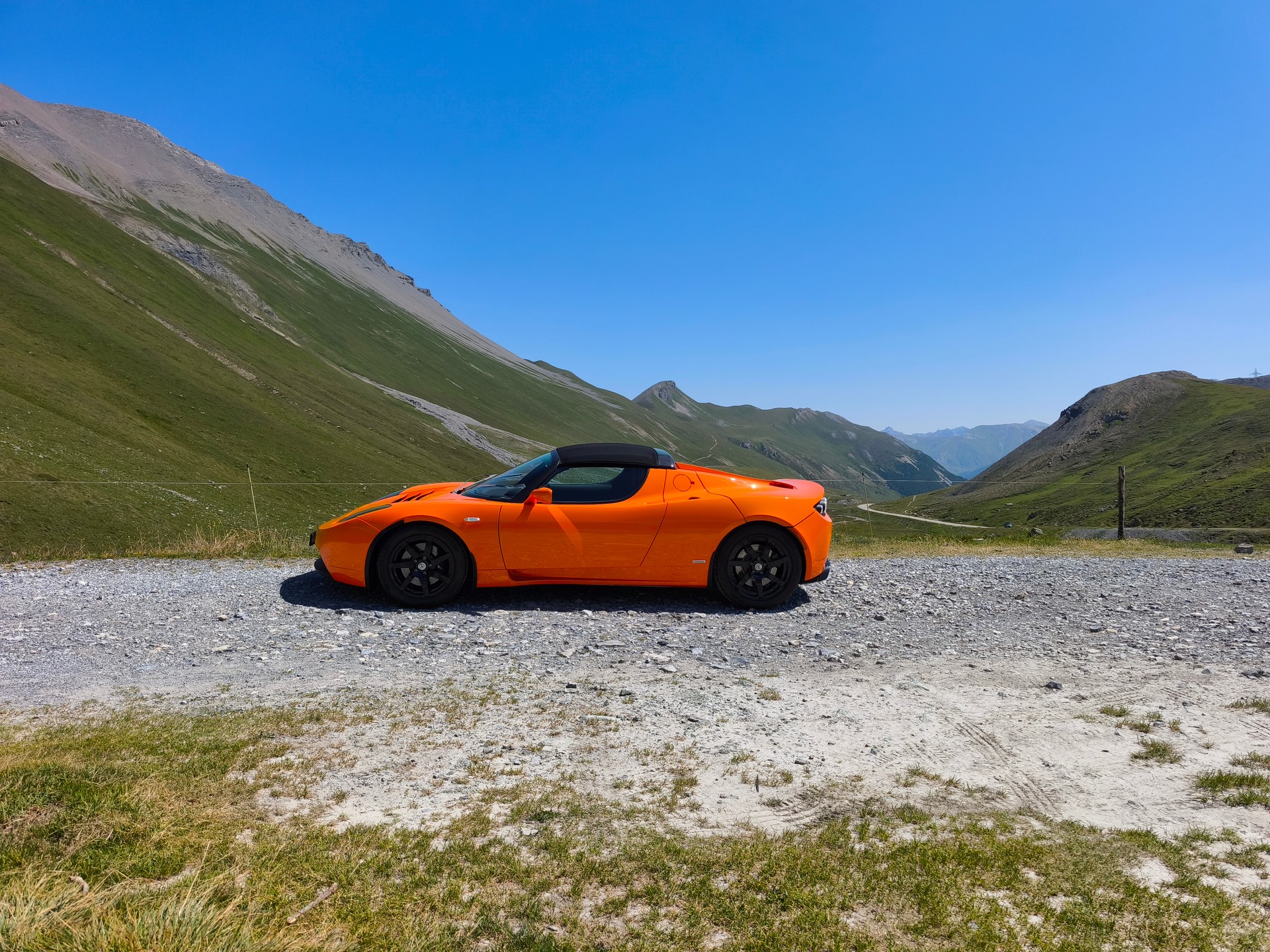 TESLA Roadster Signature Edition-image-14