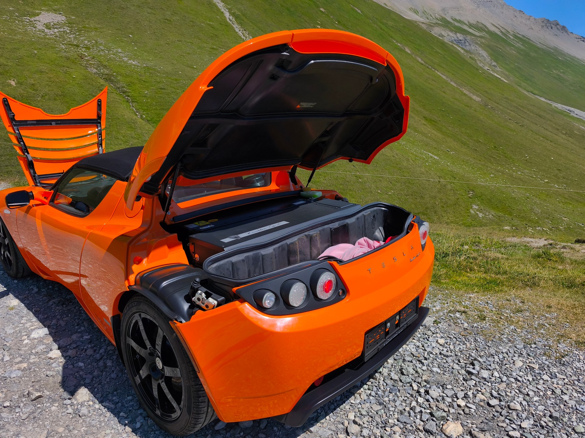 TESLA Roadster Signature Edition-image-7