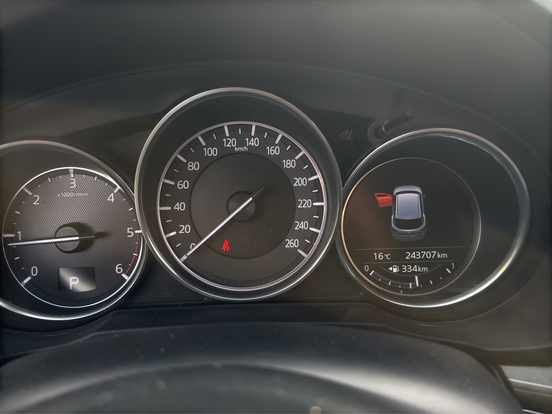 MAZDA CX-5 SKYACTIV-D 175 Revolution AWD Automat-image-10