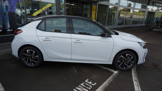 OPEL Corsa 1.2 MHEV Viva-image-4