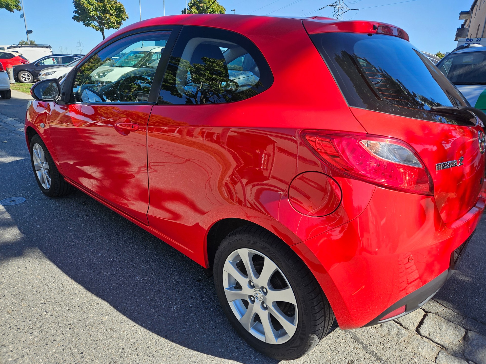 MAZDA 2 1.3i 16V Exclusive-image-5