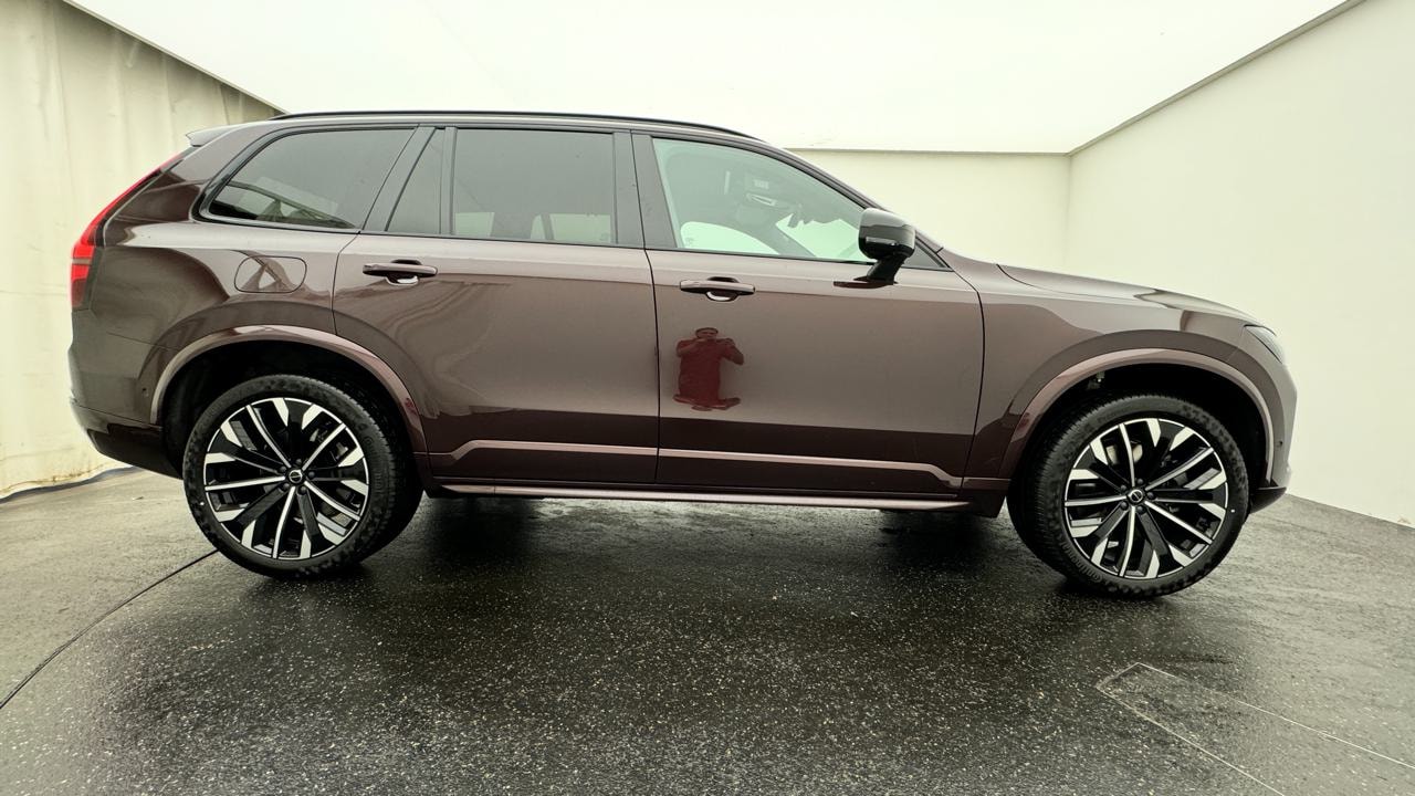 VOLVO XC90 T8 AWD PluginHybrid Ultra Dark Geartronic-image-1