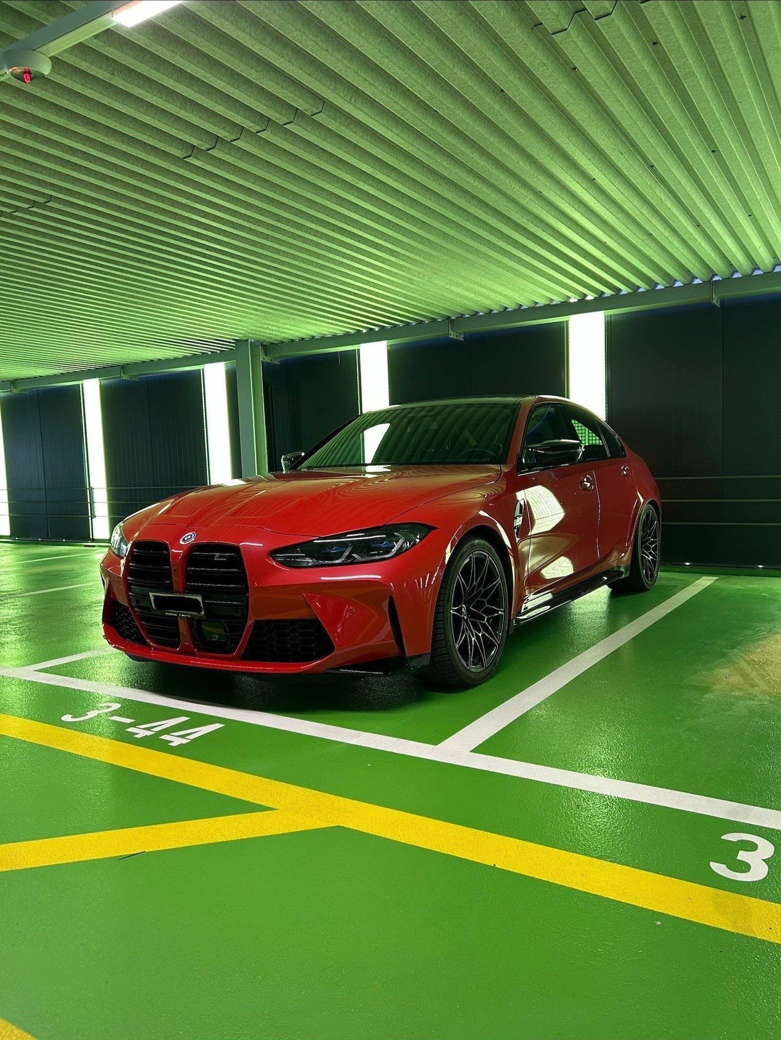 BMW M3 Competition xDrive-image-0