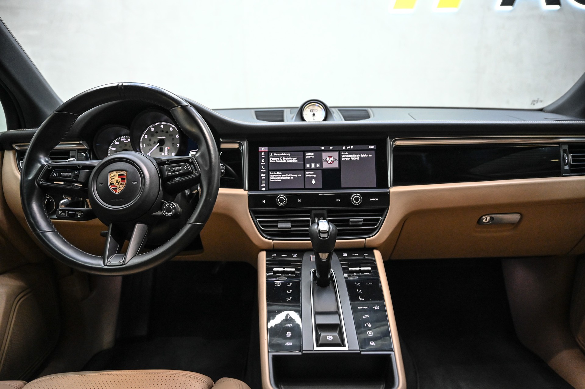 PORSCHE Macan S PDK-image-22