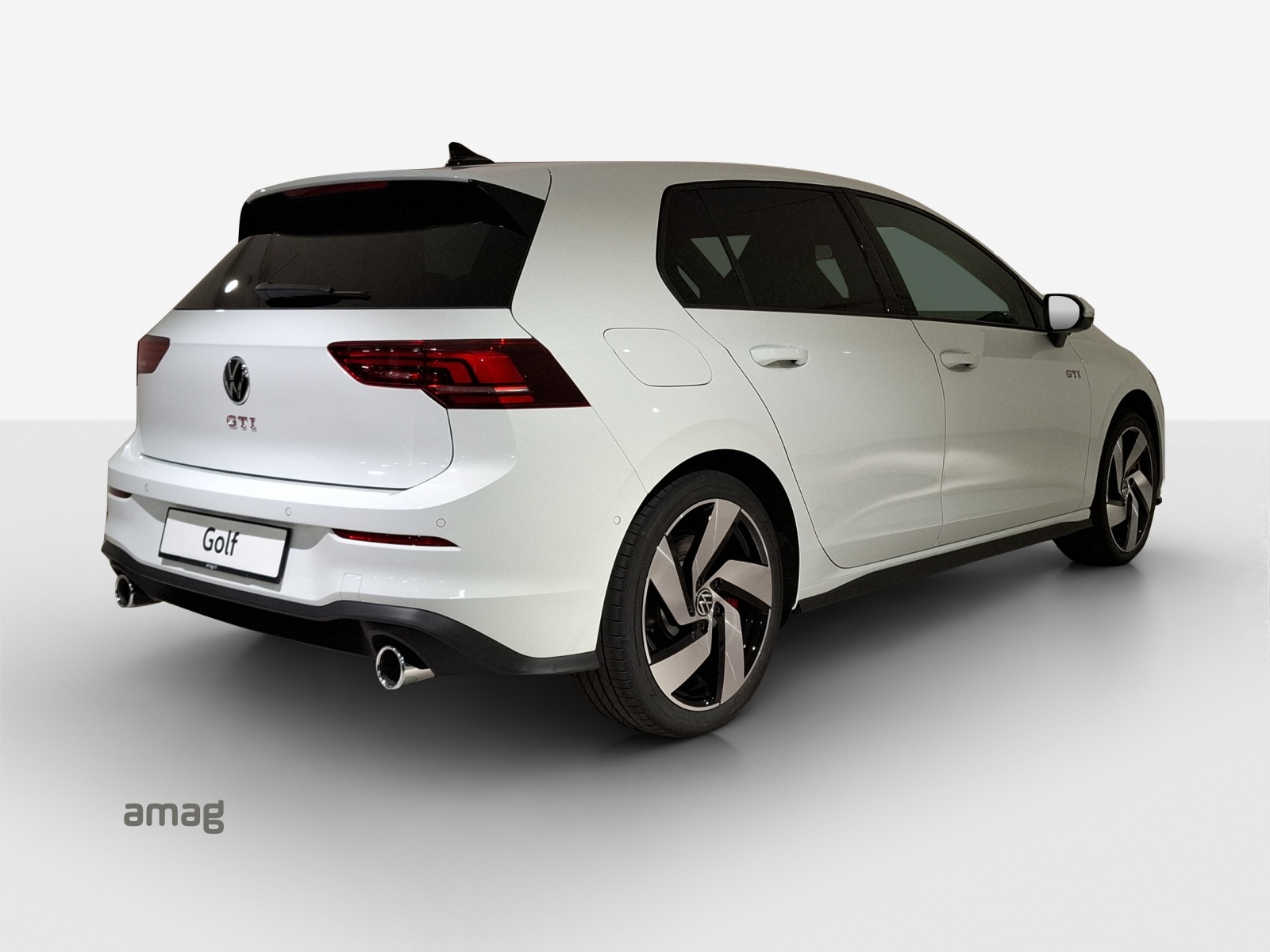 VW Golf 2.0 TSI GTI DSG-image-4