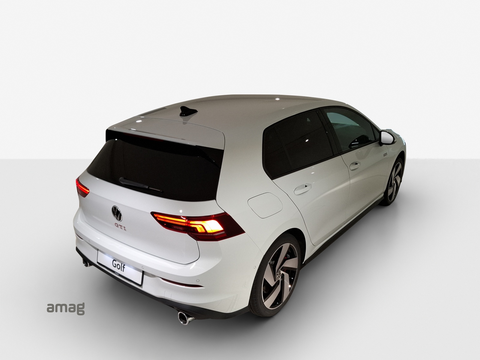 VW Golf 2.0 TSI GTI DSG-image-15