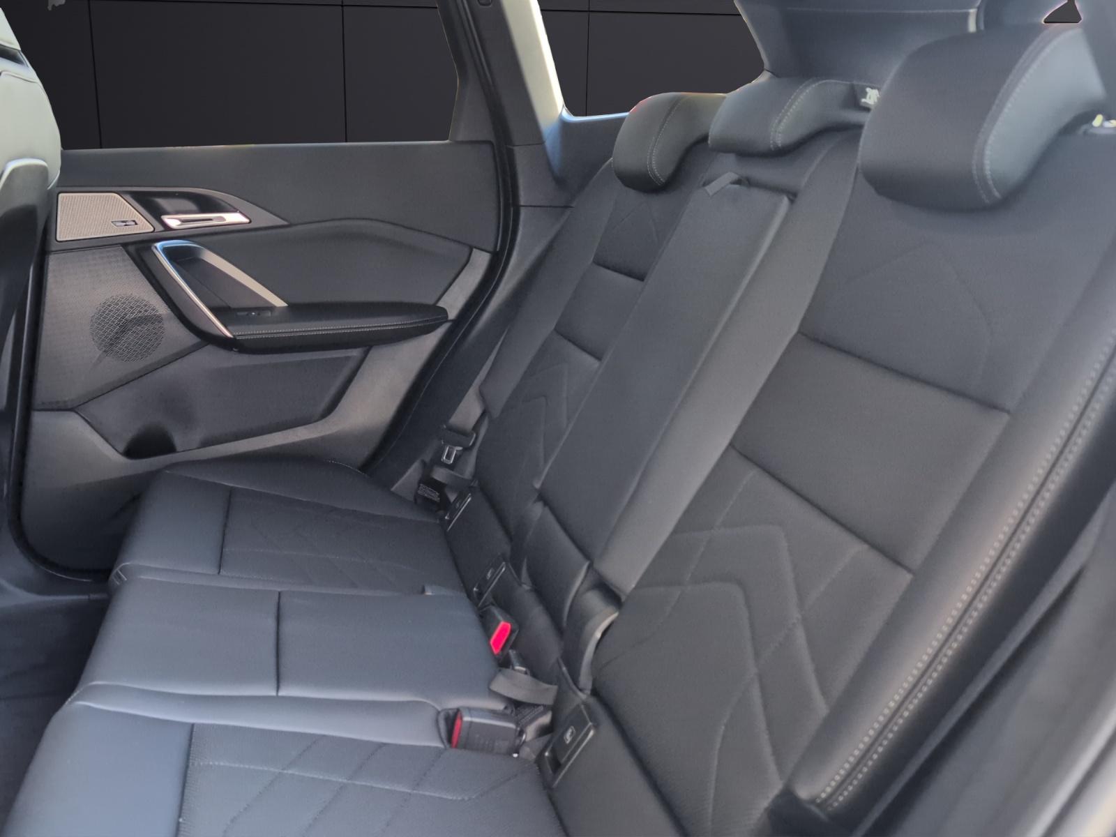 BMW X1 U11 20d xDrive paddles-image-12