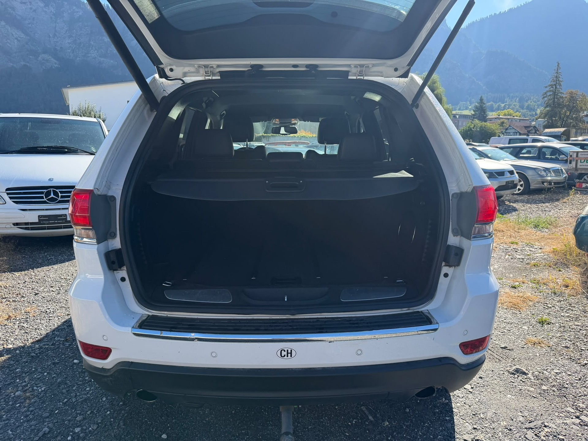 JEEP Grand Cherokee 3.0 CRD Automatic-image-5
