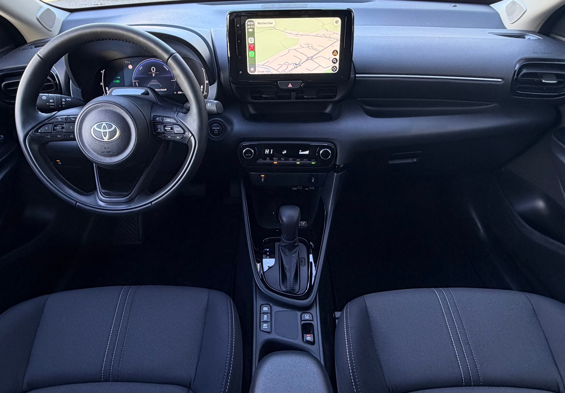 TOYOTA Yaris 1.5 Trend e-CVT-image-11