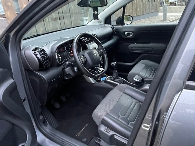 CITROEN C3 Aircross 1.2i PureTech Shine-image-13