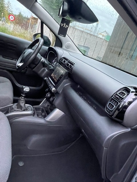 CITROEN C3 Aircross 1.2i PureTech Shine-image-23