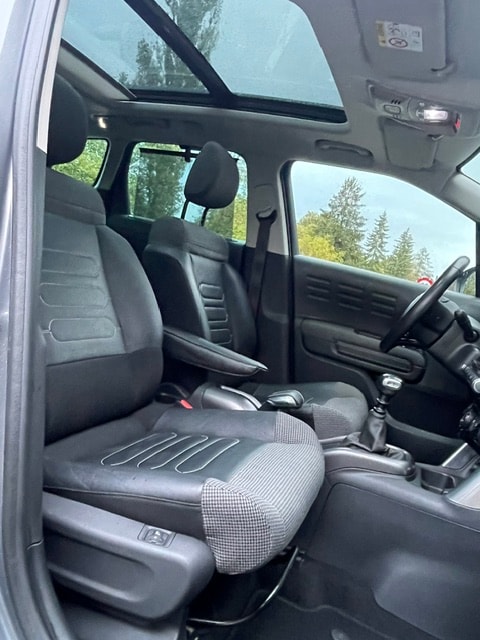 CITROEN C3 Aircross 1.2i PureTech Shine-image-25