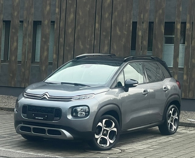 CITROEN C3 Aircross 1.2i PureTech Shine-image-1