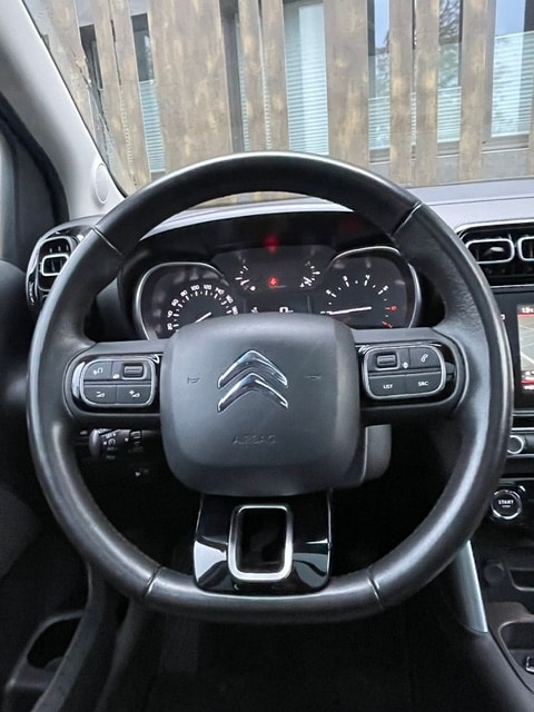 CITROEN C3 Aircross 1.2i PureTech Shine-image-18
