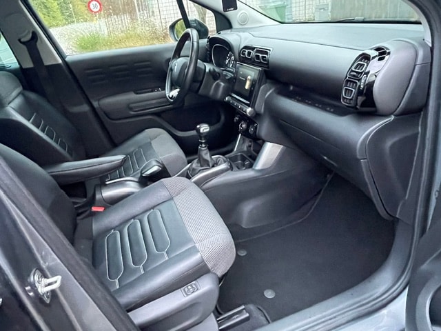 CITROEN C3 Aircross 1.2i PureTech Shine-image-24