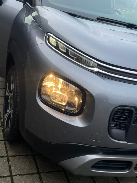 CITROEN C3 Aircross 1.2i PureTech Shine-image-4