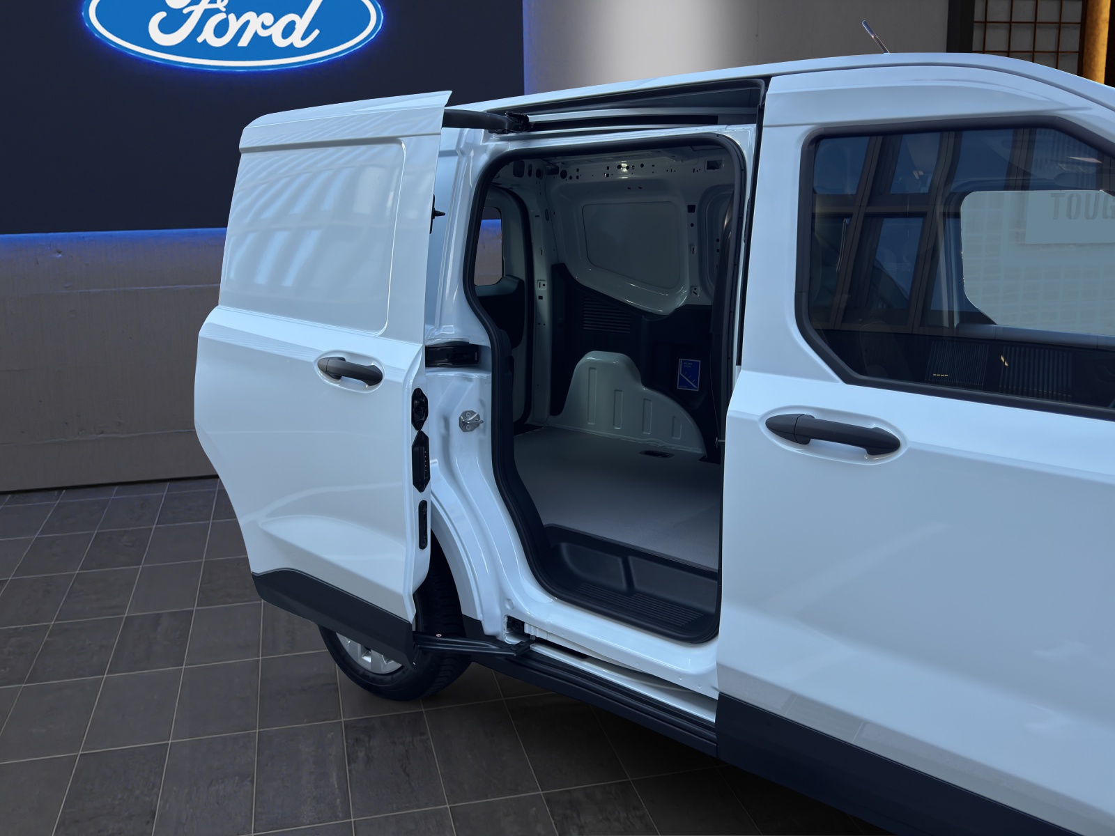 FORD Transit Courier Van 1.0 EcoBoost Trend-image-13