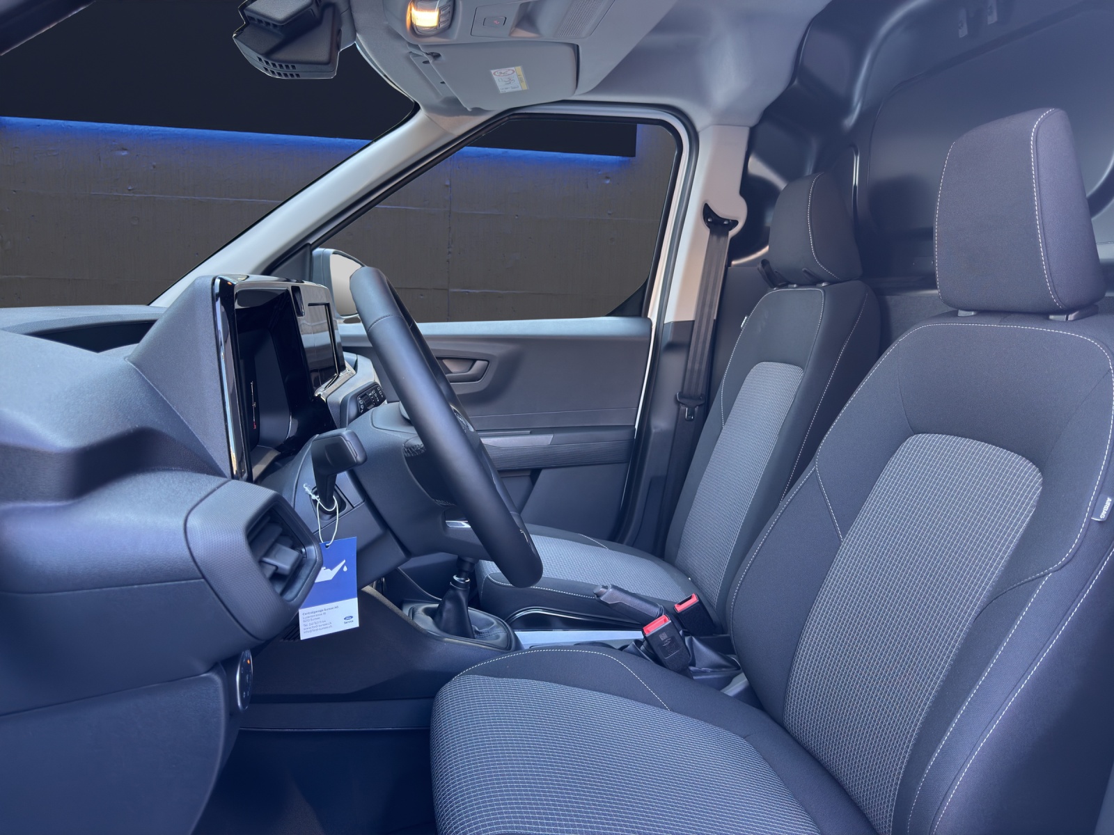 FORD Transit Courier Van 1.0 EcoBoost Trend-image-6