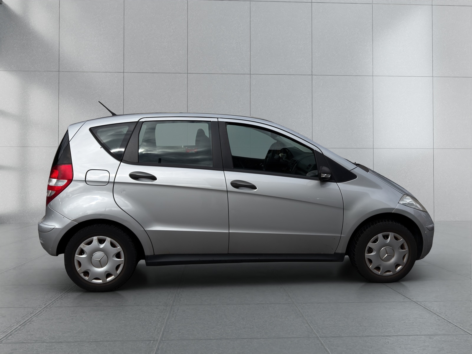 MERCEDES-BENZ A170-image-5