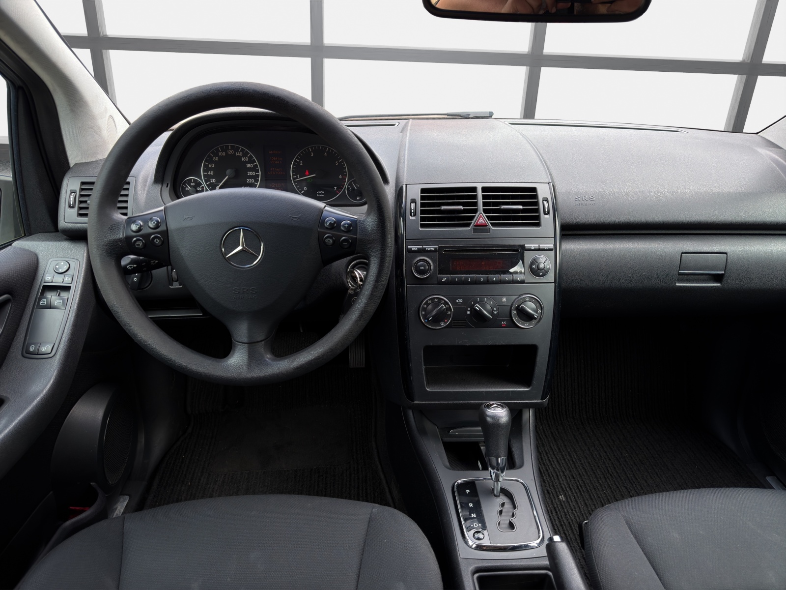 MERCEDES-BENZ A170-image-10