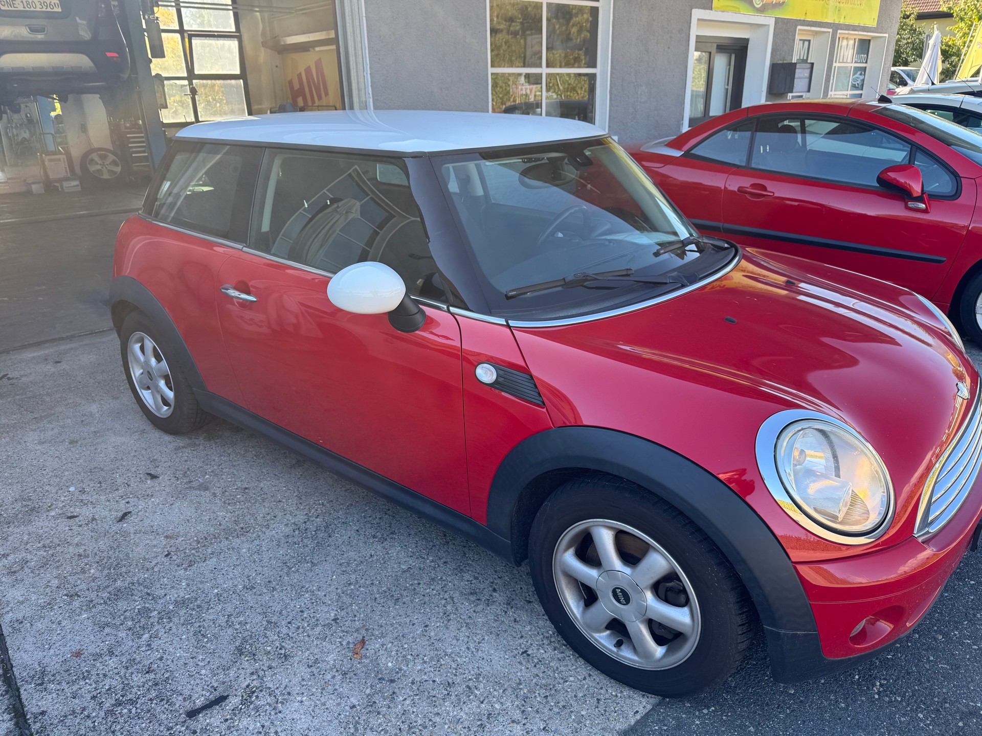 MINI Cooper-image-4