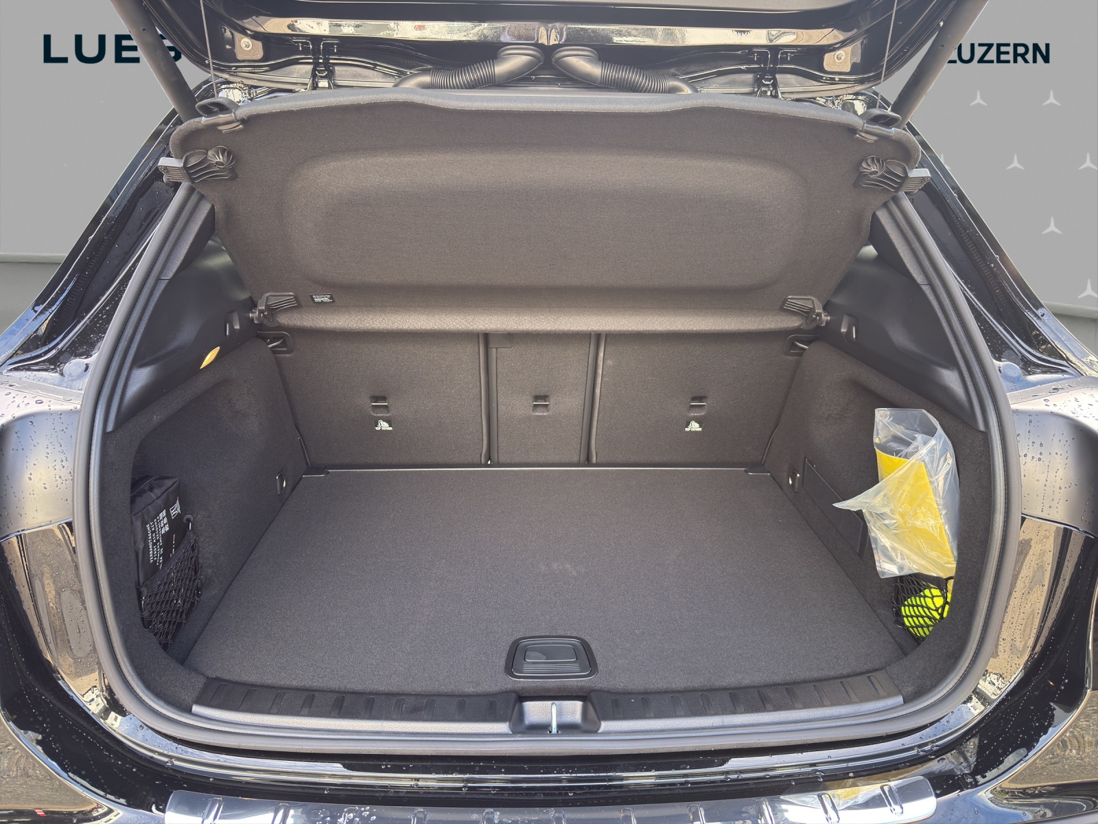 MERCEDES-BENZ GLA 250 4Matic 8G-DCT Swiss Star-image-14