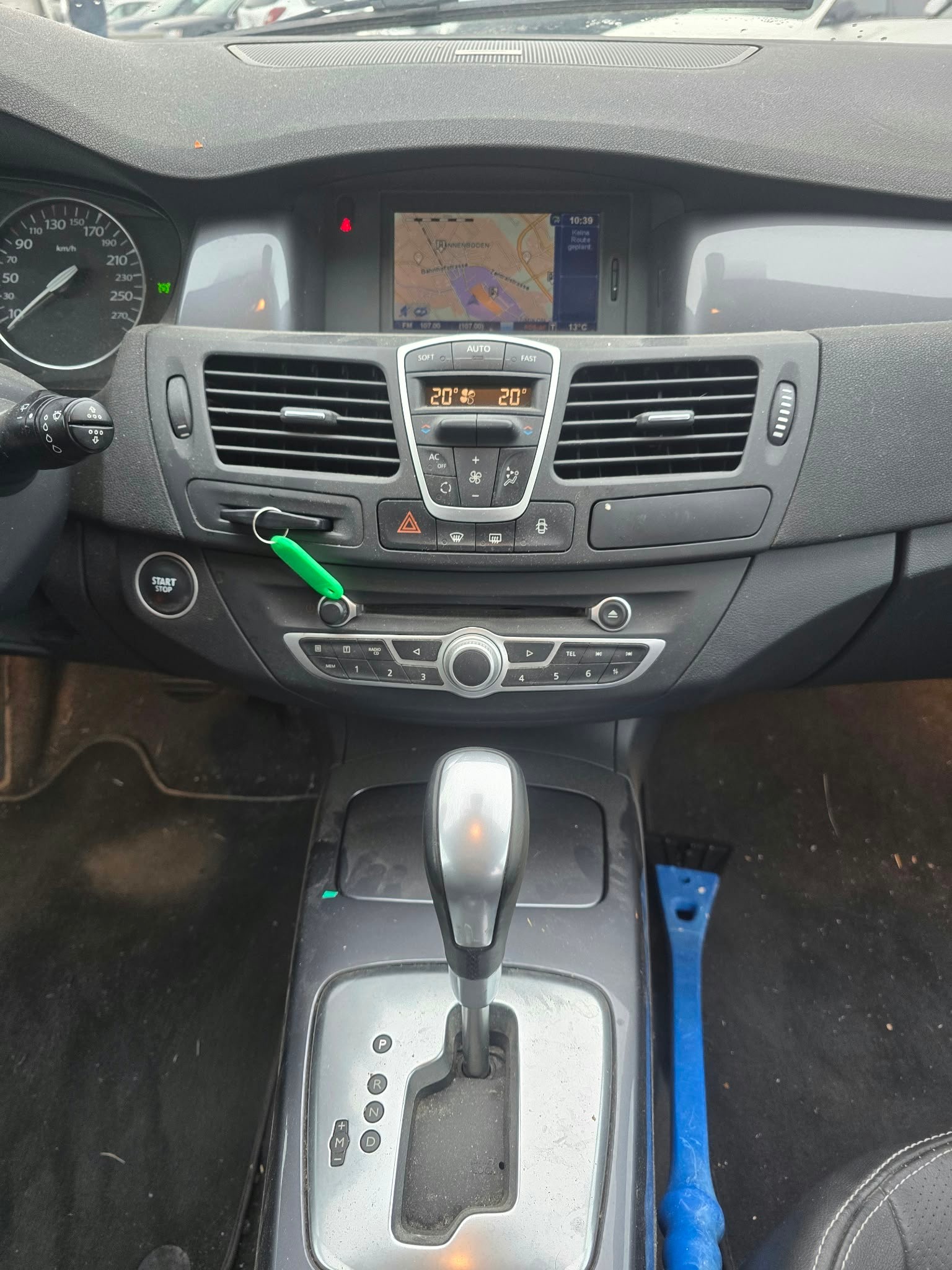 RENAULT Laguna Grandtour 2.0 16V T Expression Automatic-image-8