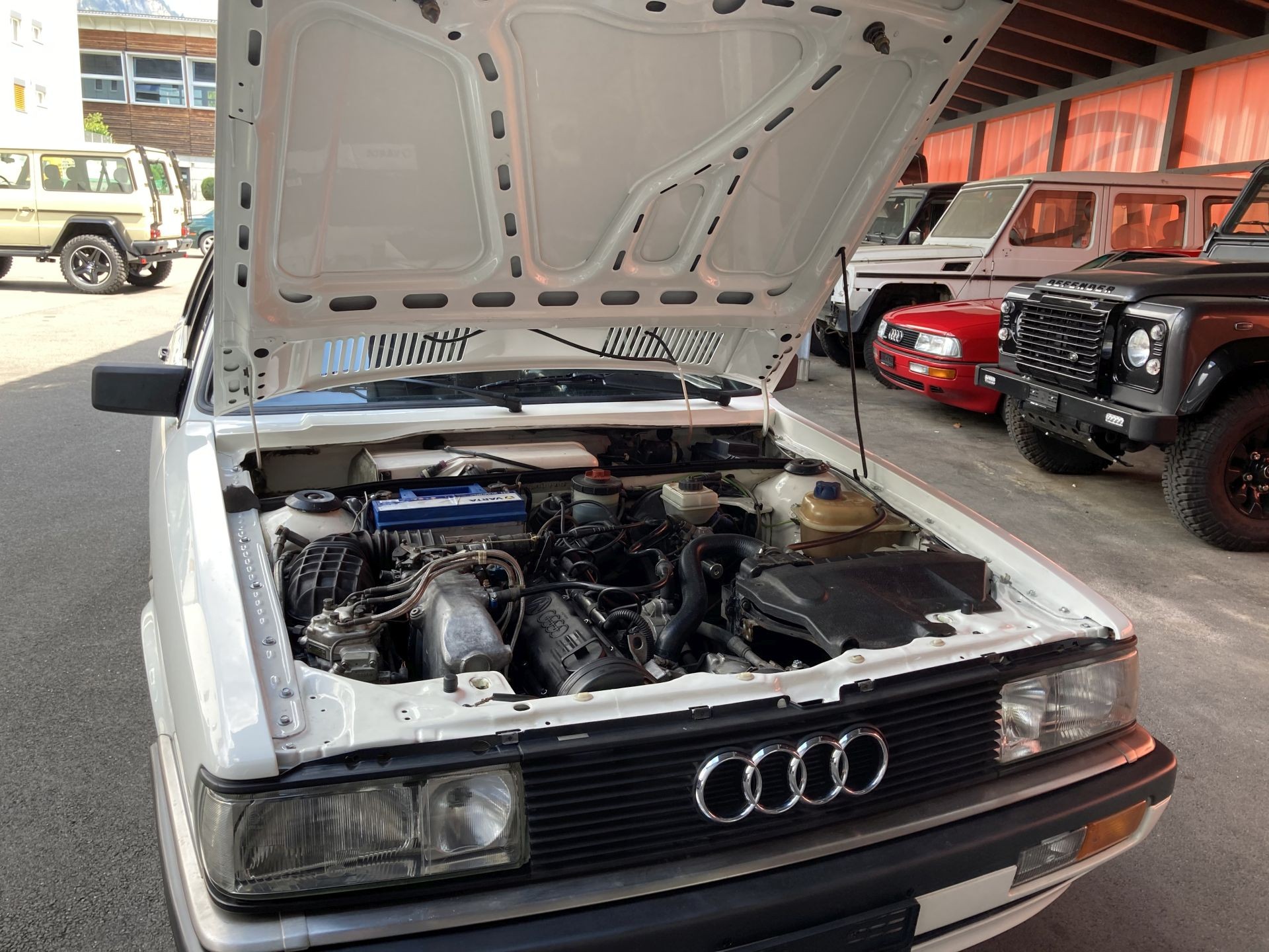 AUDI 90 2.2 quattro Typ 85 Avus Classic-image-9
