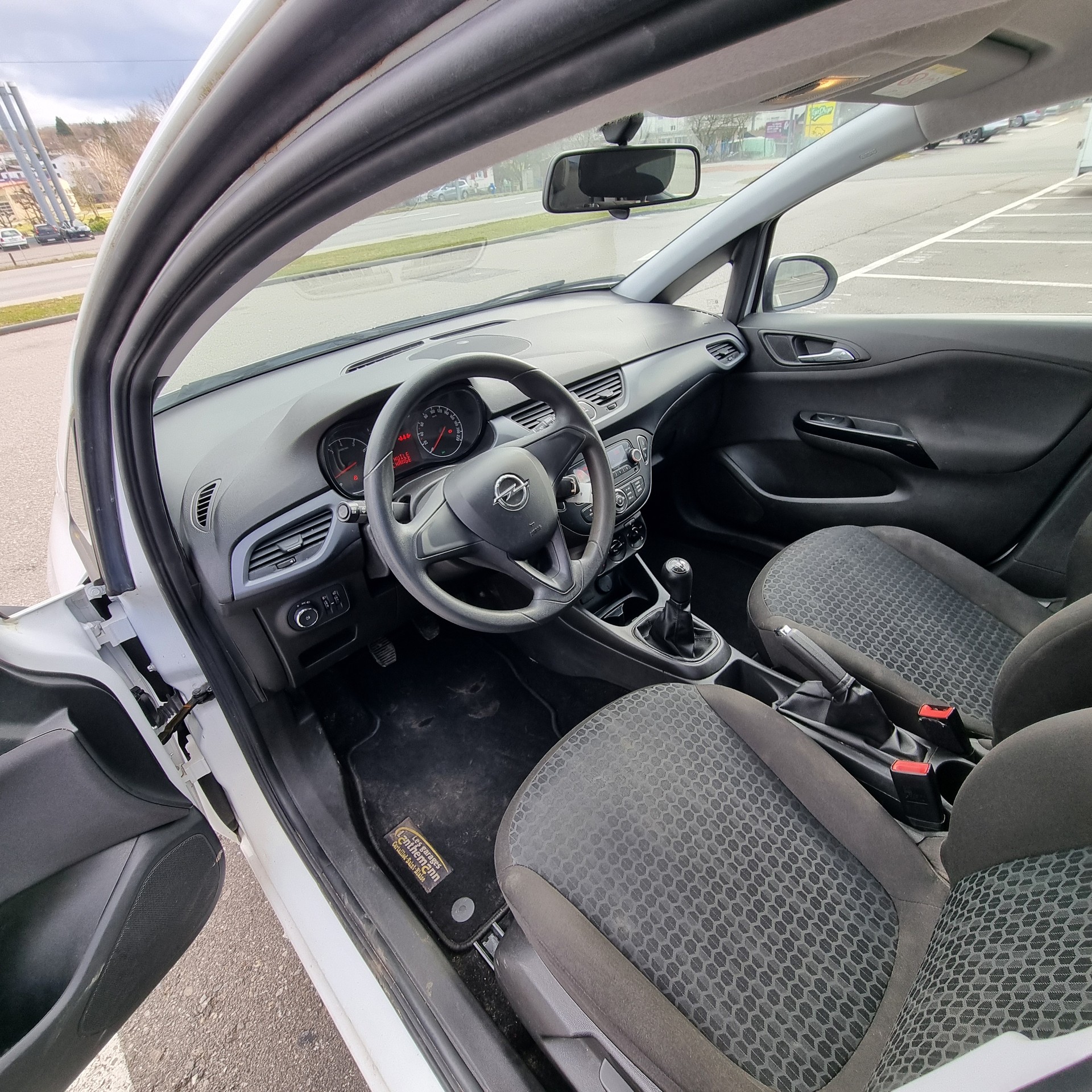 OPEL Corsa 1.2 TP Active-image-6