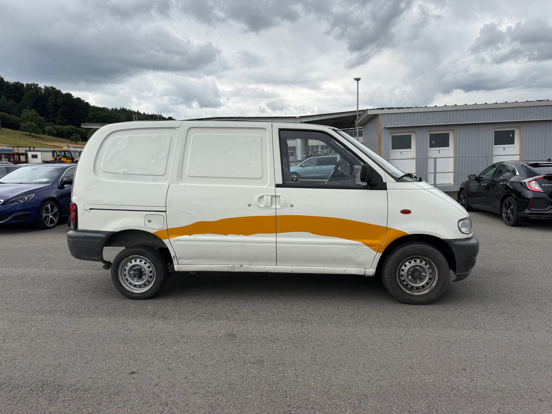 NISSAN Vanette E 2.3D-image-8