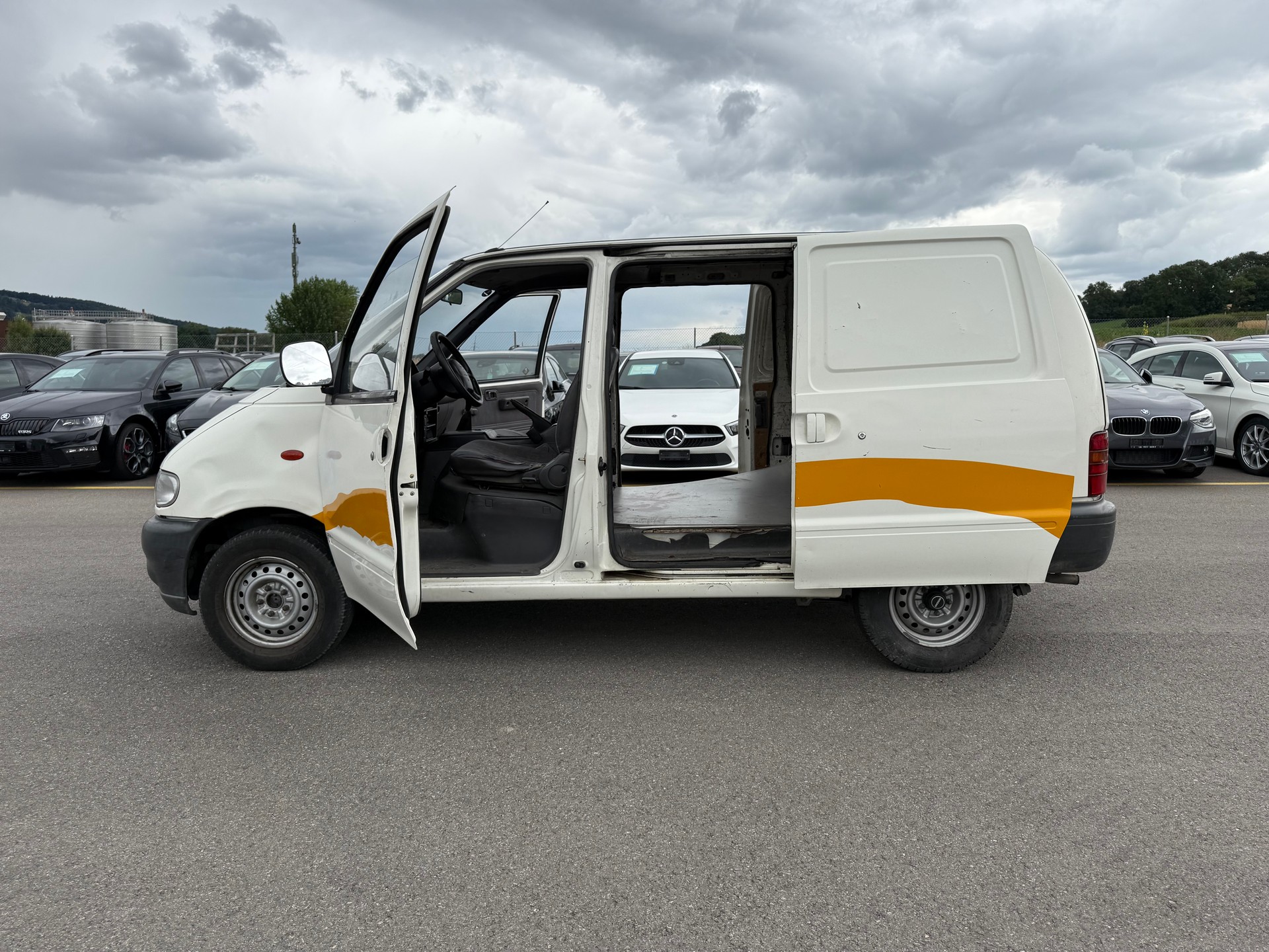 NISSAN Vanette E 2.3D-image-15