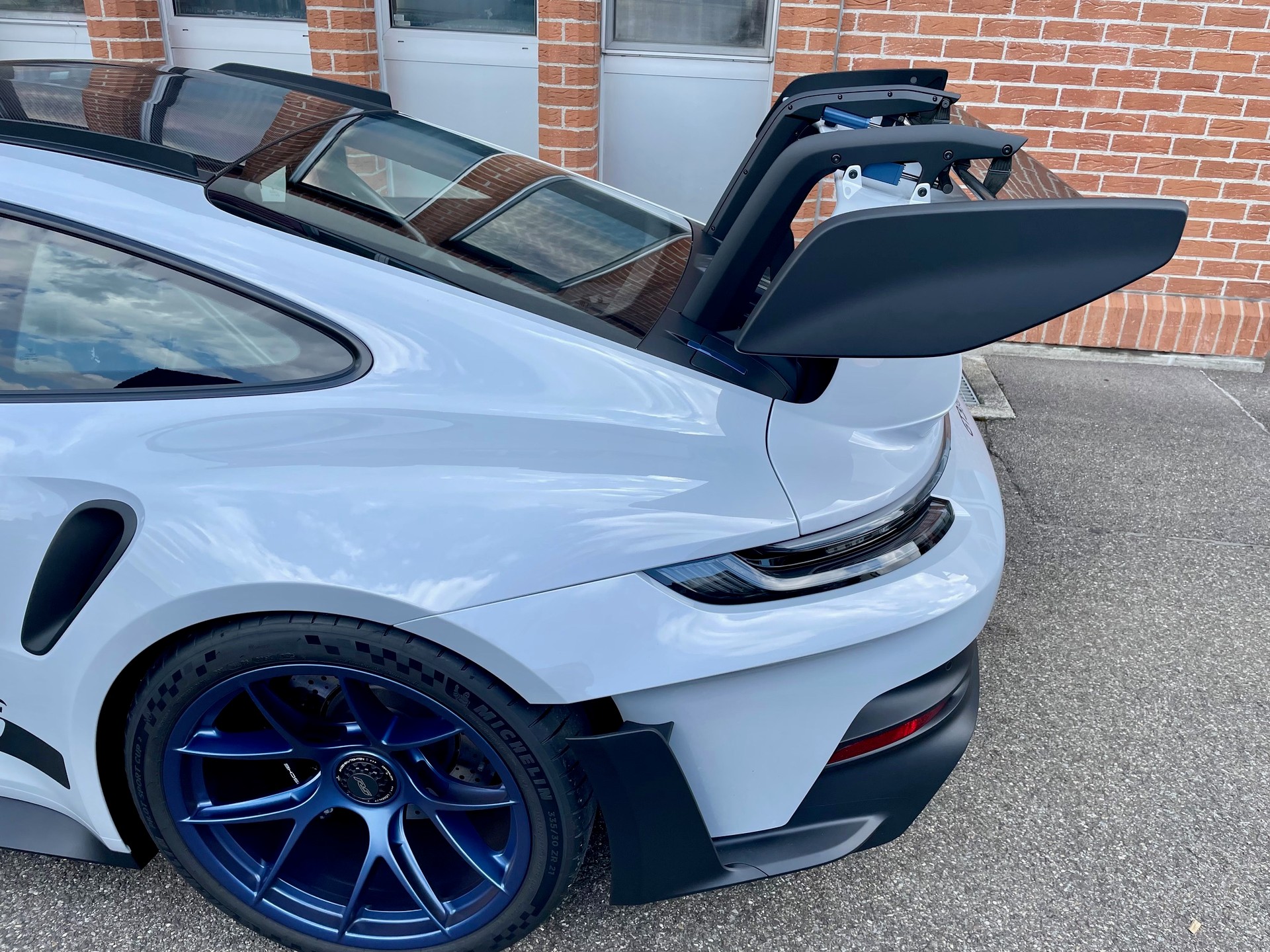 PORSCHE 911 GT3 RS WEISSACH-image-14
