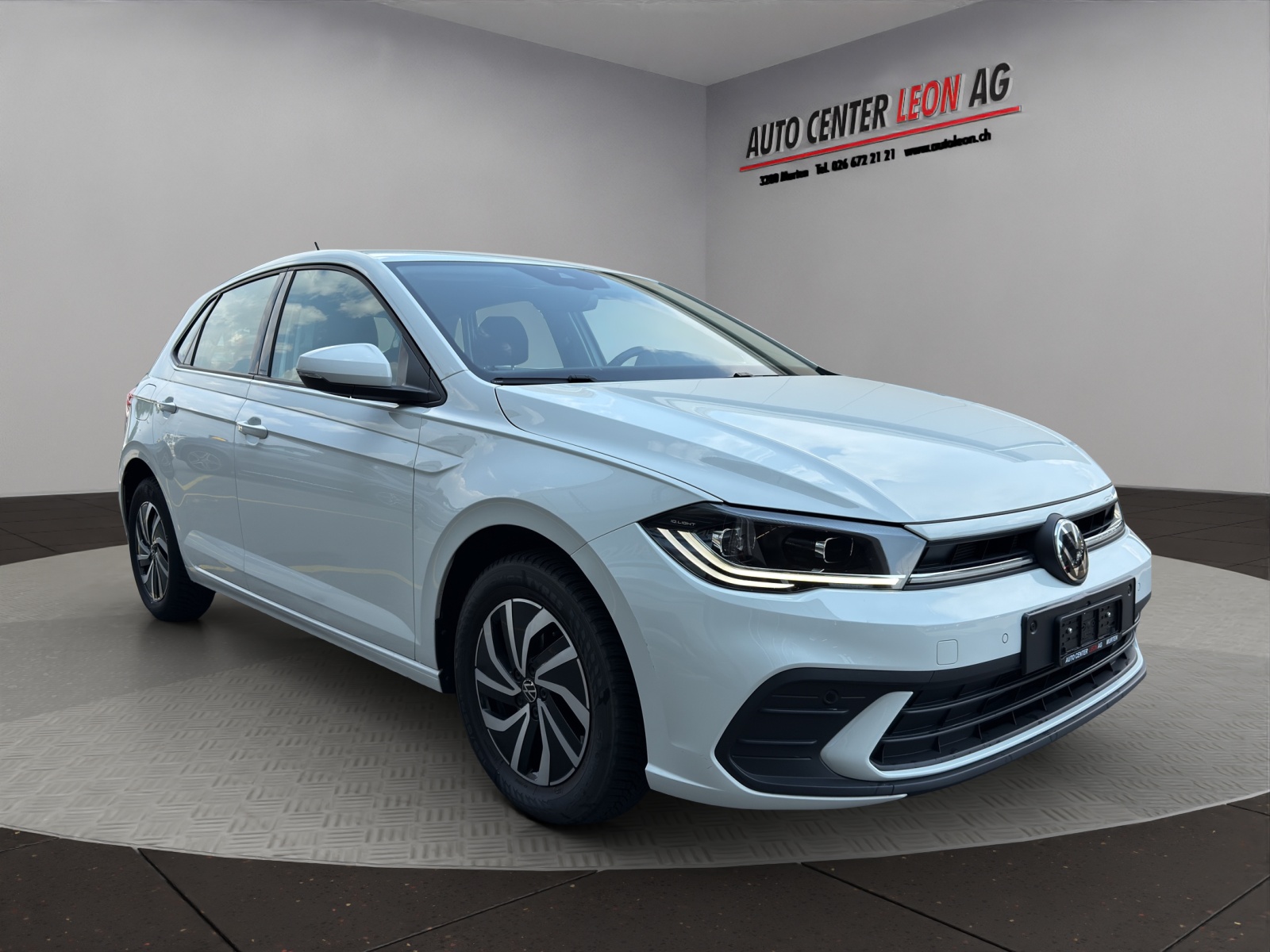 VW Polo 1.0 TSI Life DSG-image-7