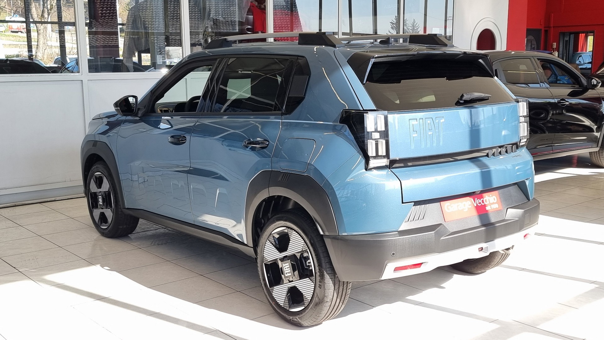FIAT Grande Panda 1.2 Hybrid 110 PS La Prima-image-3