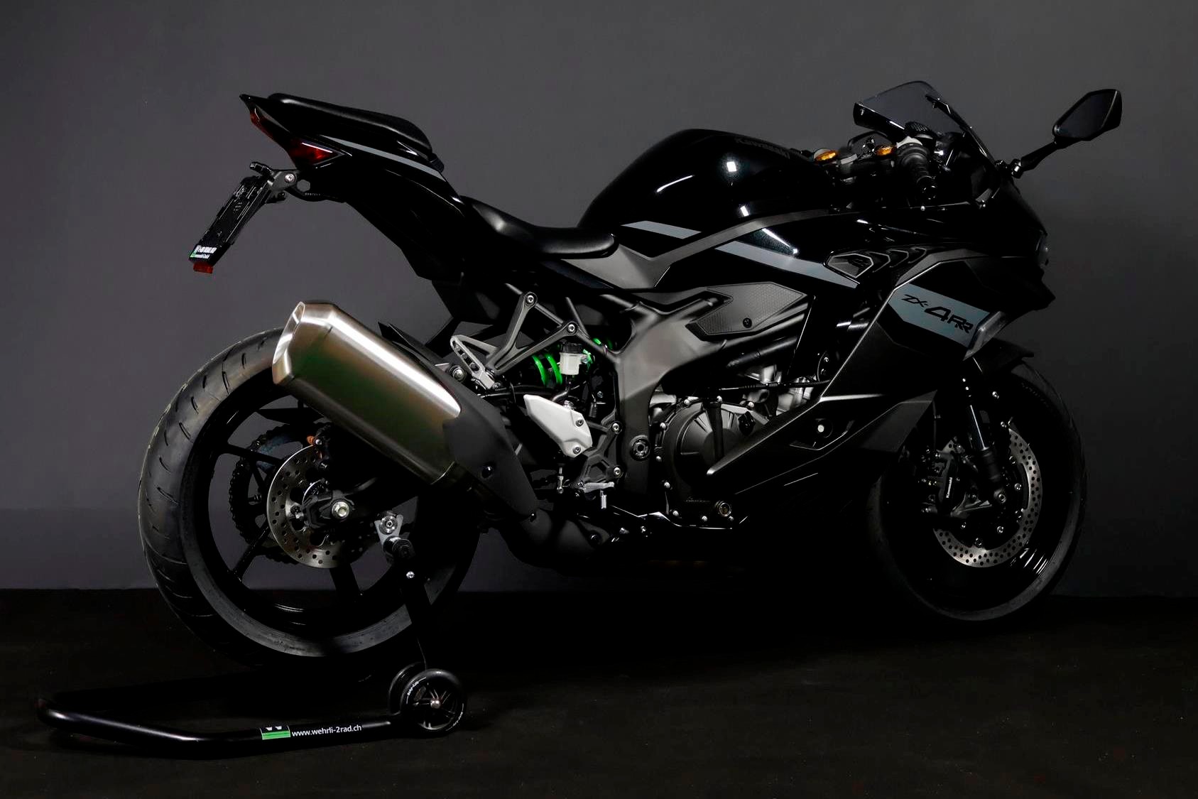 KAWASAKI Ninja ZX-4RR (57/35 KW) Level 1-image-10
