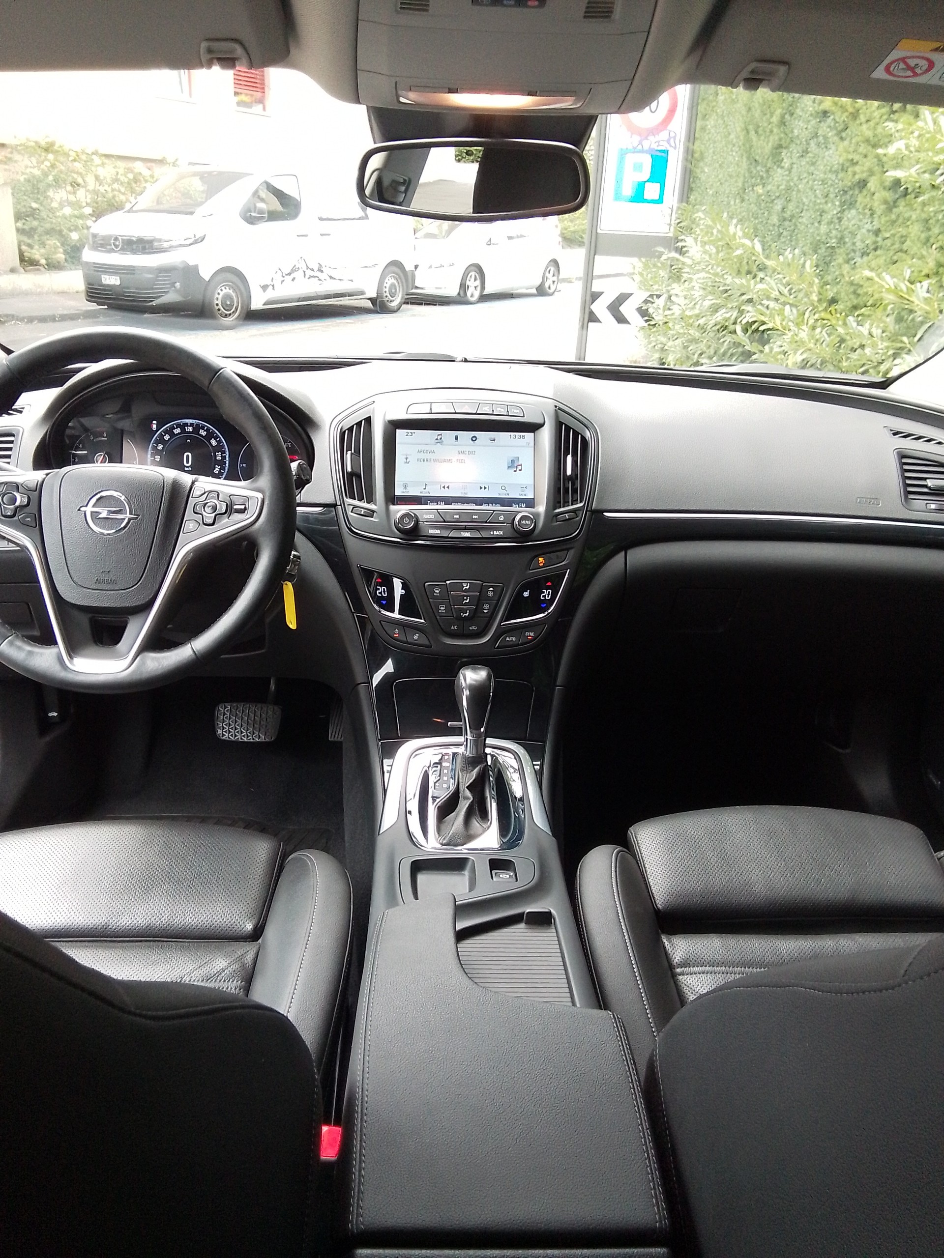 OPEL Insignia Sports Tourer 2.0 CDTI Cosmo 4WD Aut.-image-6