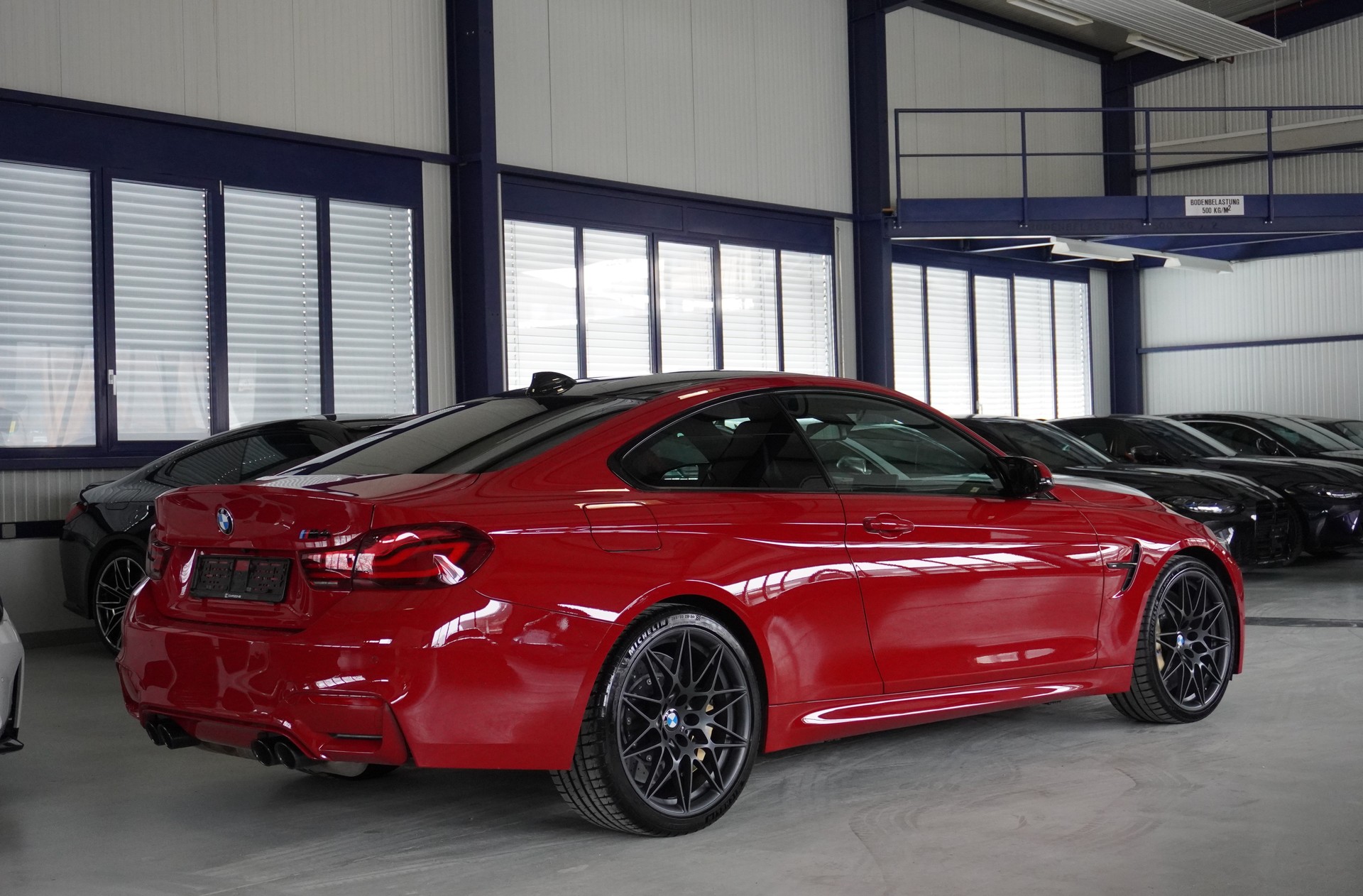 BMW M4 Coupé Competition DKG ///Edition 1/750///-image-4