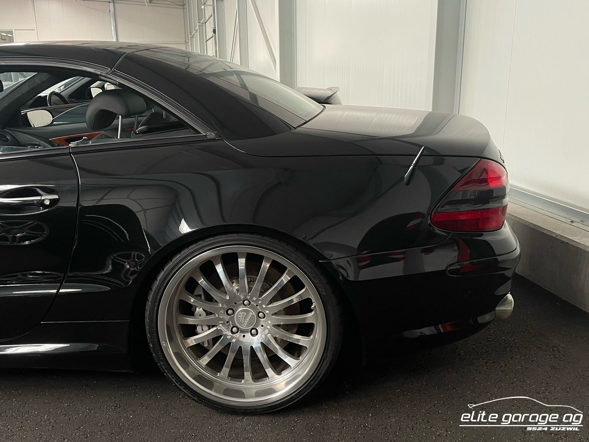 MERCEDES-BENZ SL 65 AMG-image-3