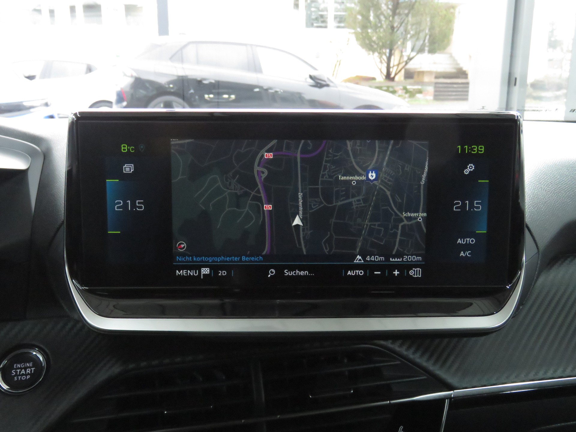 PEUGEOT 2008 e Allure Automat-image-18