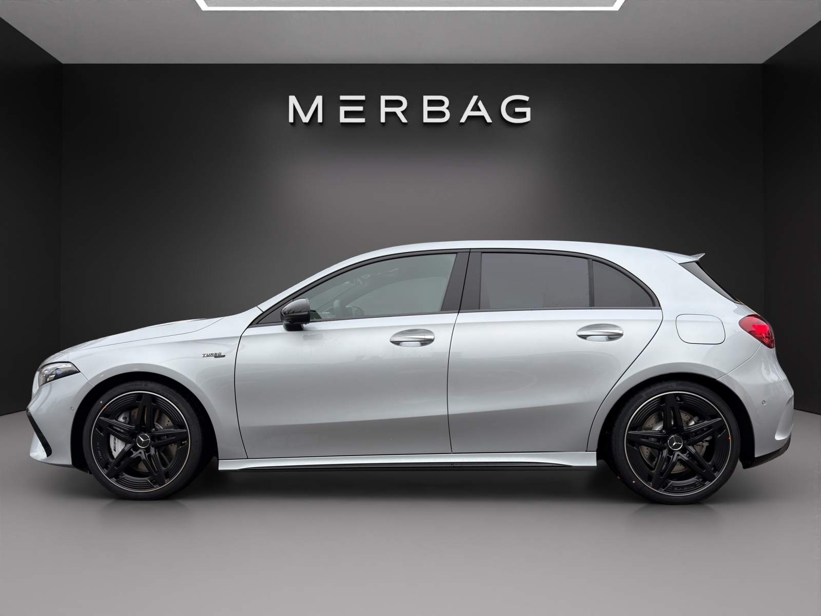 MERCEDES-BENZ A AMG 35 4Matic 8G-DCT-image-5