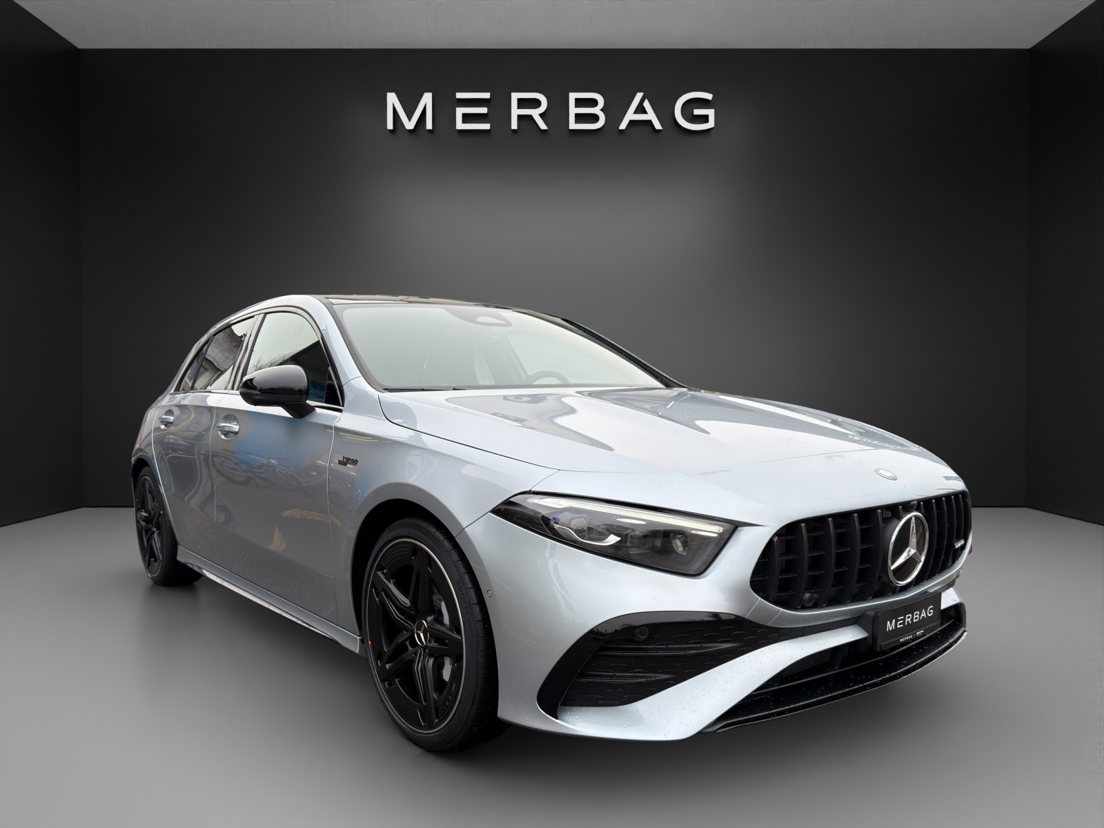 MERCEDES-BENZ A AMG 35 4Matic 8G-DCT-image-0