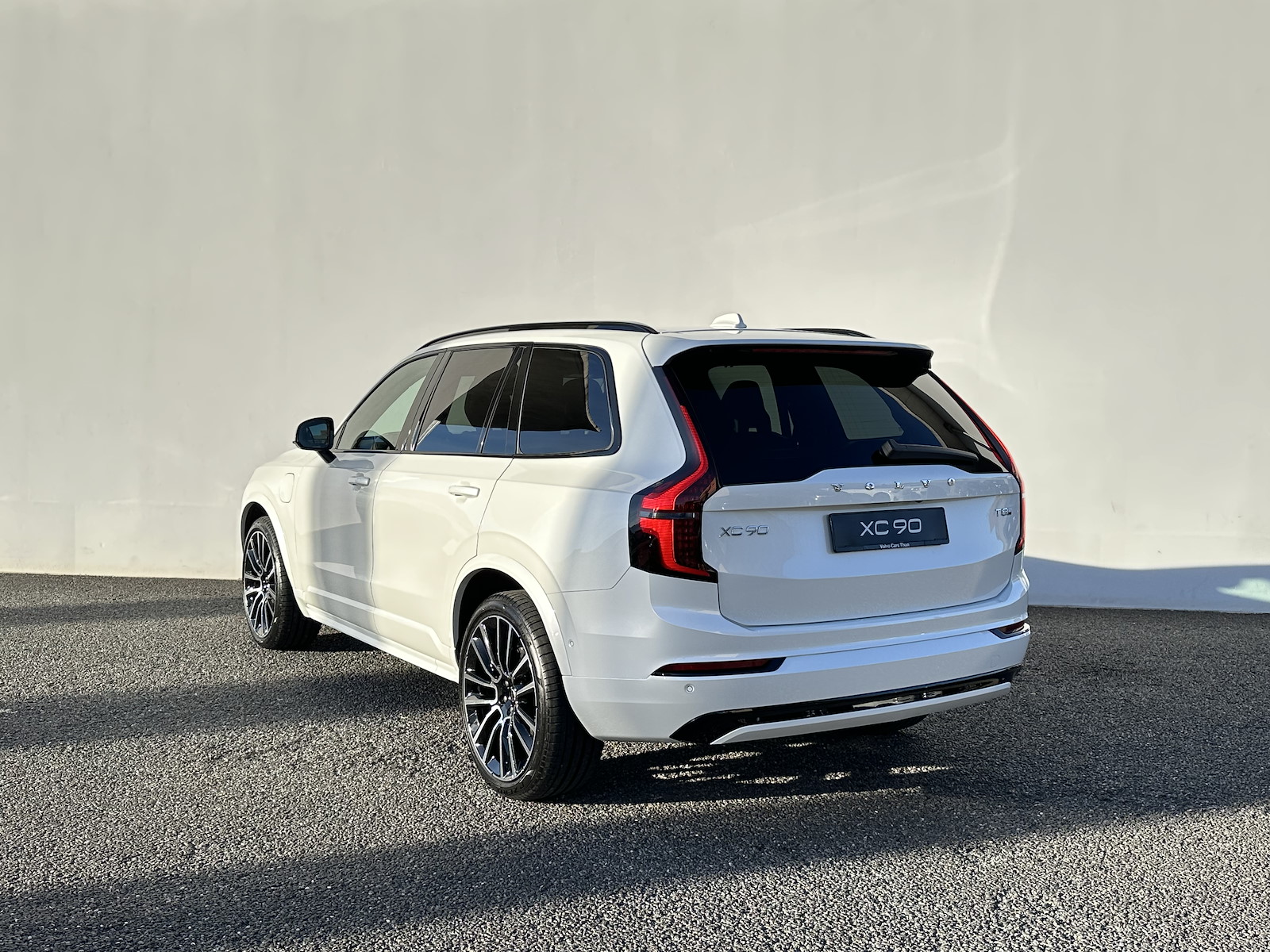 VOLVO XC90 2.0 T8 TE Ultra Dark eAWD-image-5